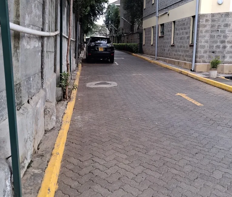 Tree Shade Heights Apartments on Kirichwa Road - property view 02